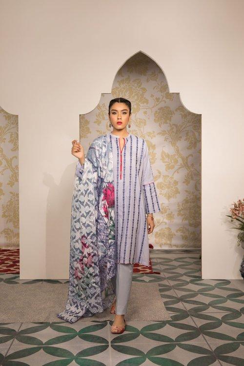 img_sapphire_lawn_collection_2020_awwal_boutique