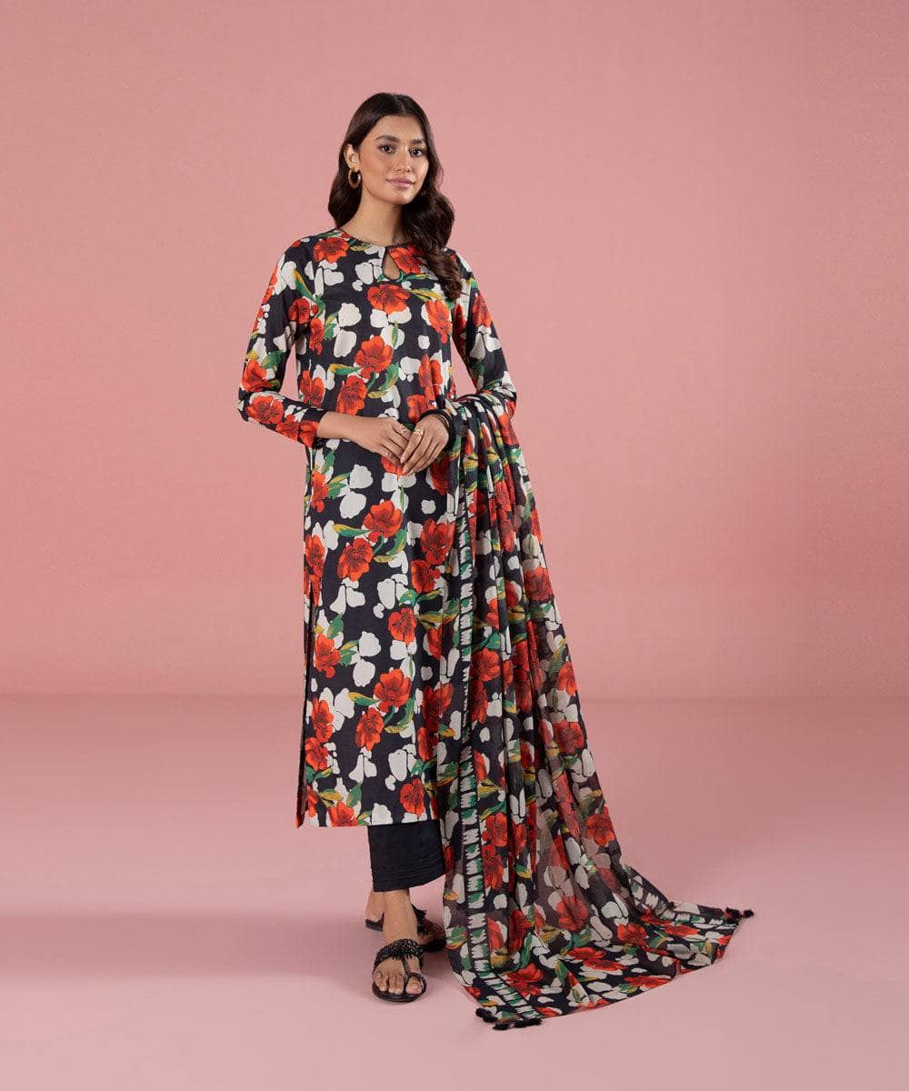 img_sapphire_day_to_day_awwal_boutique