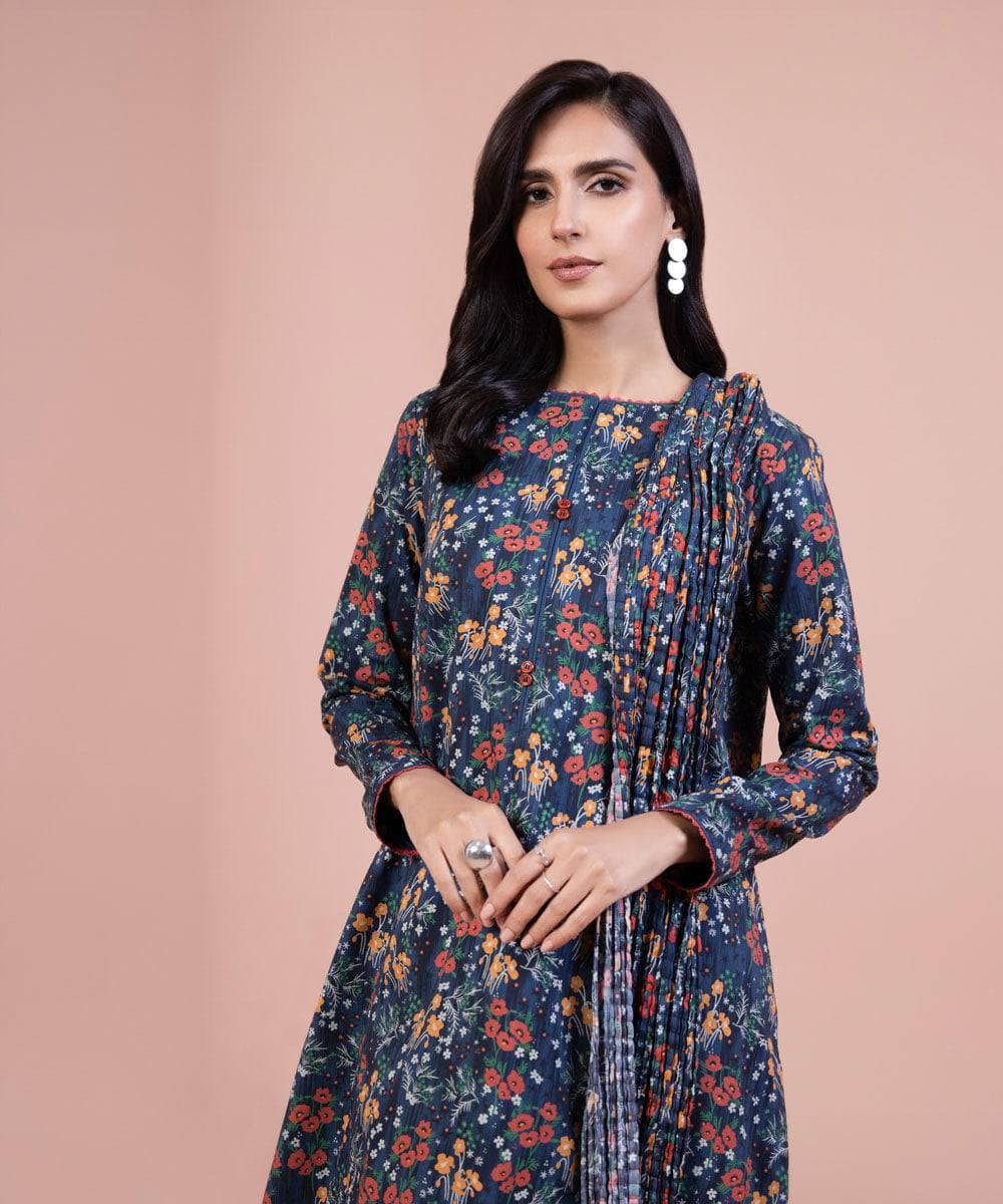 Img_sapphire_day_to_day_lawn_23_awwal_boutique