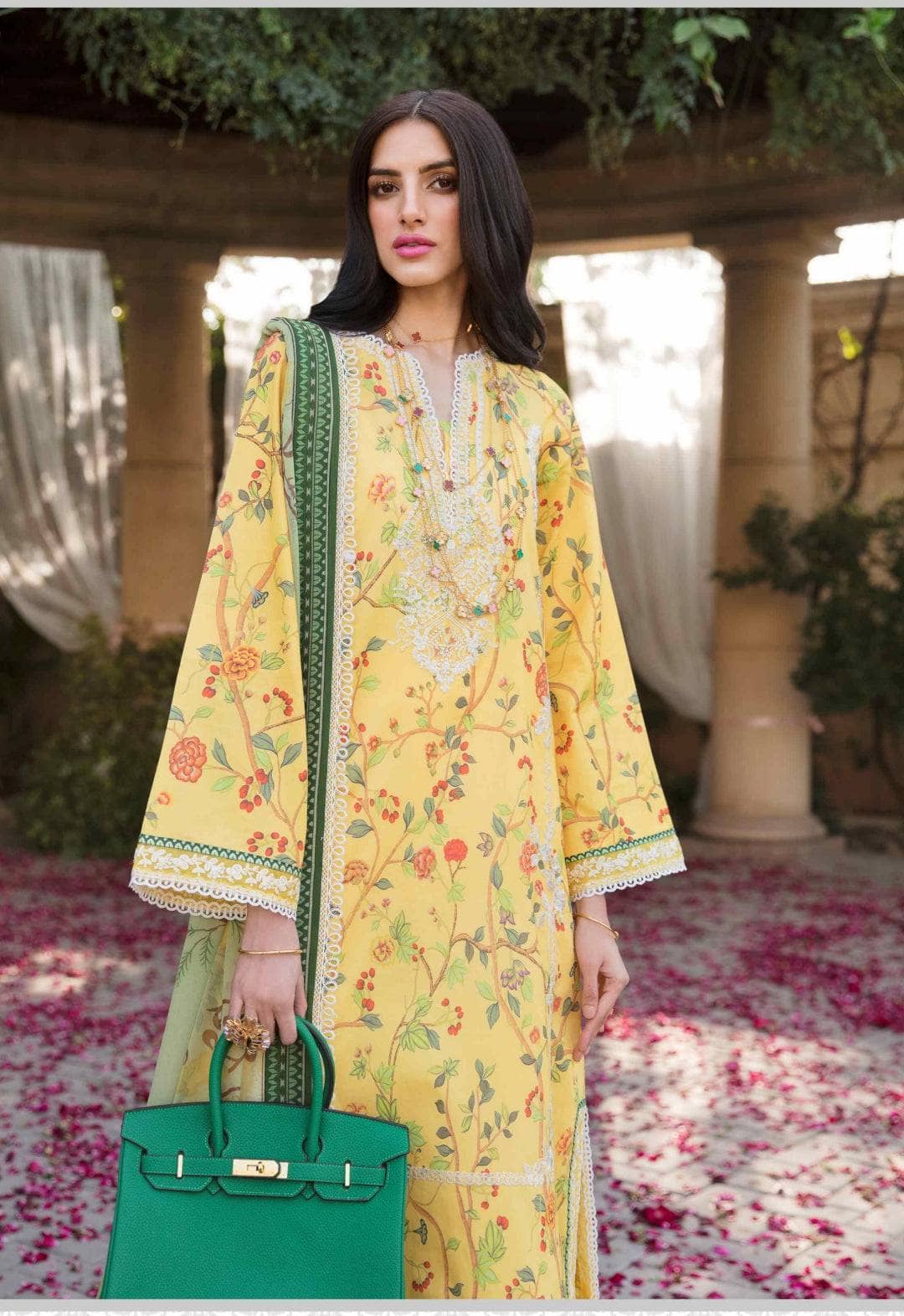 img_sable_v_luxury_lawn_23_awwal_boutique