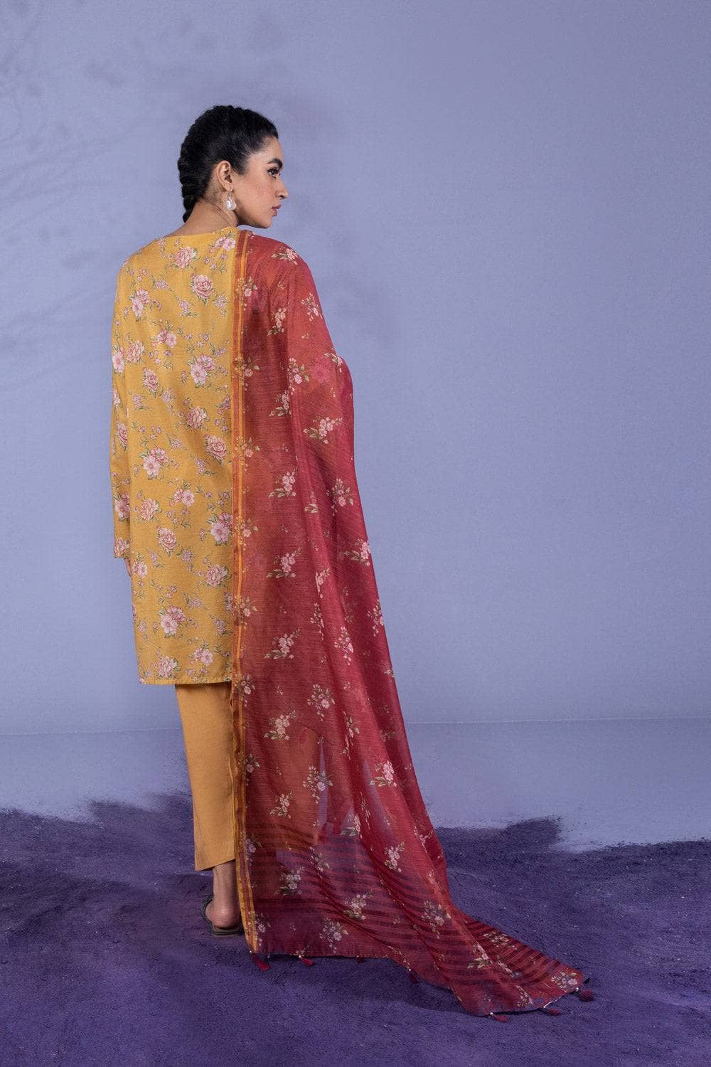 img_sapphire_lawn_22_awwal_boutique