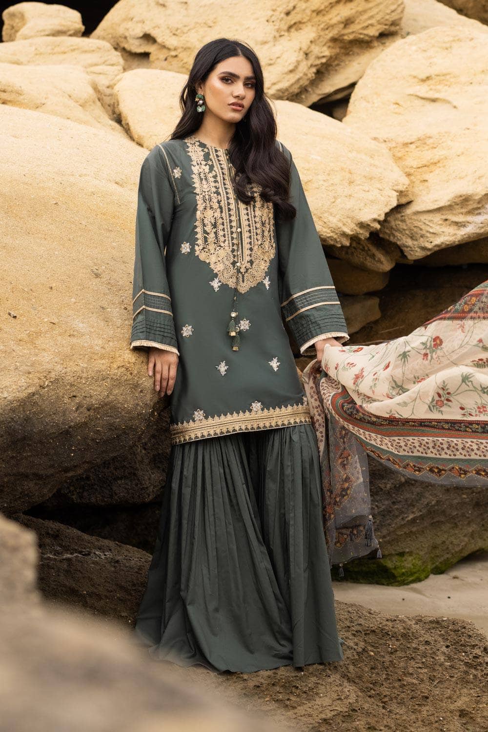 img_sapphire_lawn_2022_awwal_boutique