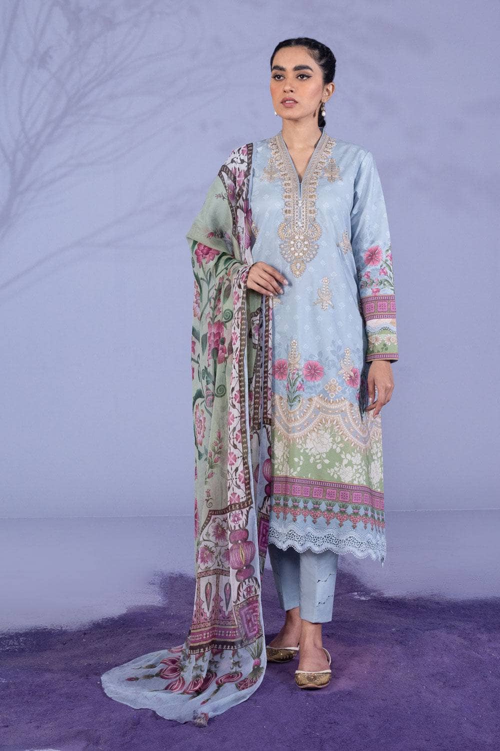img_sapphire_lawn_22_awwal_boutique