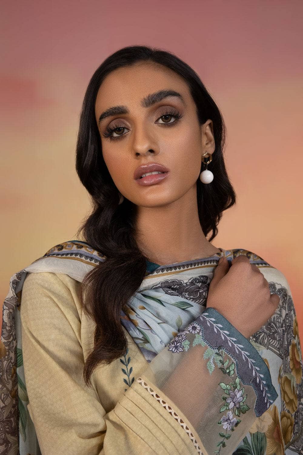 img_sapphire_lawn_22_awwal_boutique