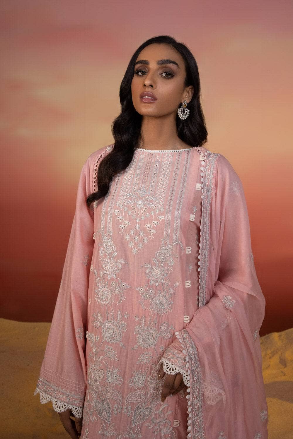 img_sapphire_lawn_22_awwal_boutique