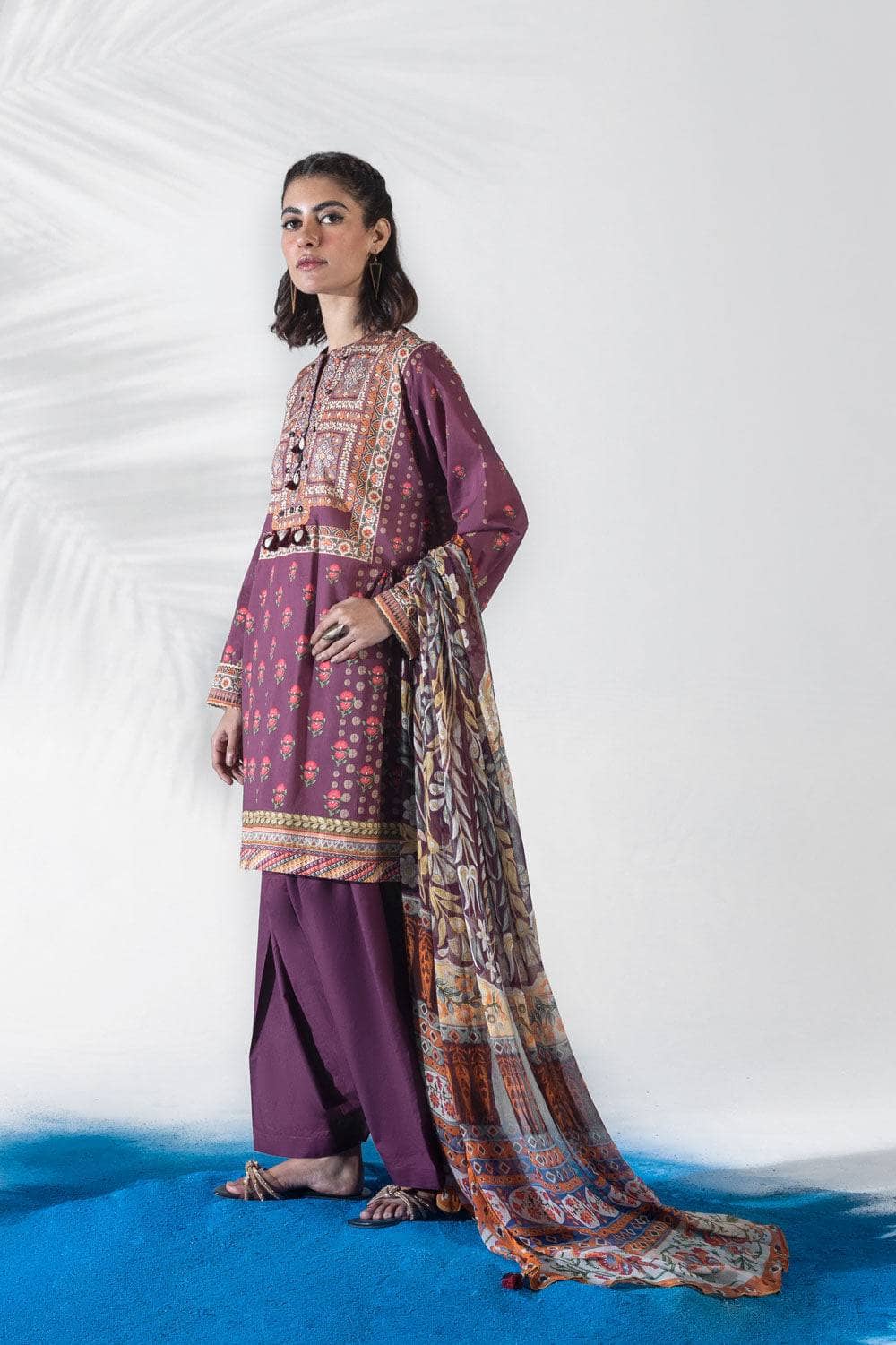 img_sapphire_lawn_22_awwal_boutique