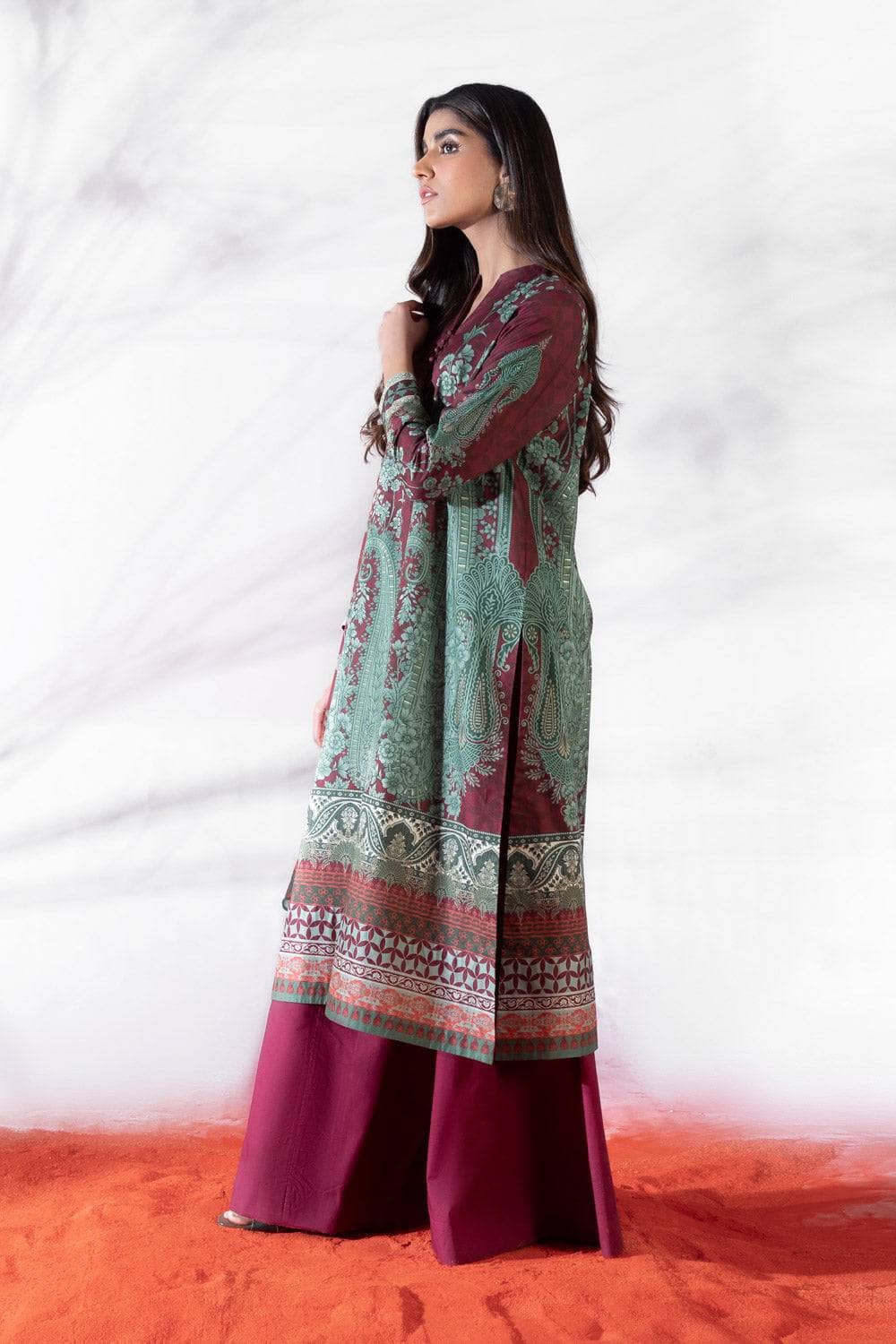 Img_sapphire_lawn_22_awwal_boutique