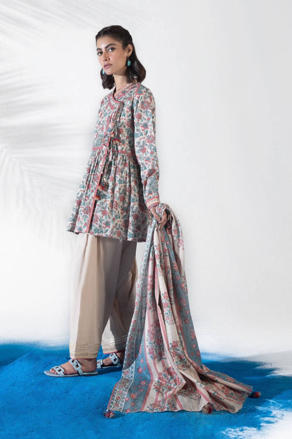 img_sapphire_lawn_2022_awwal_boutique