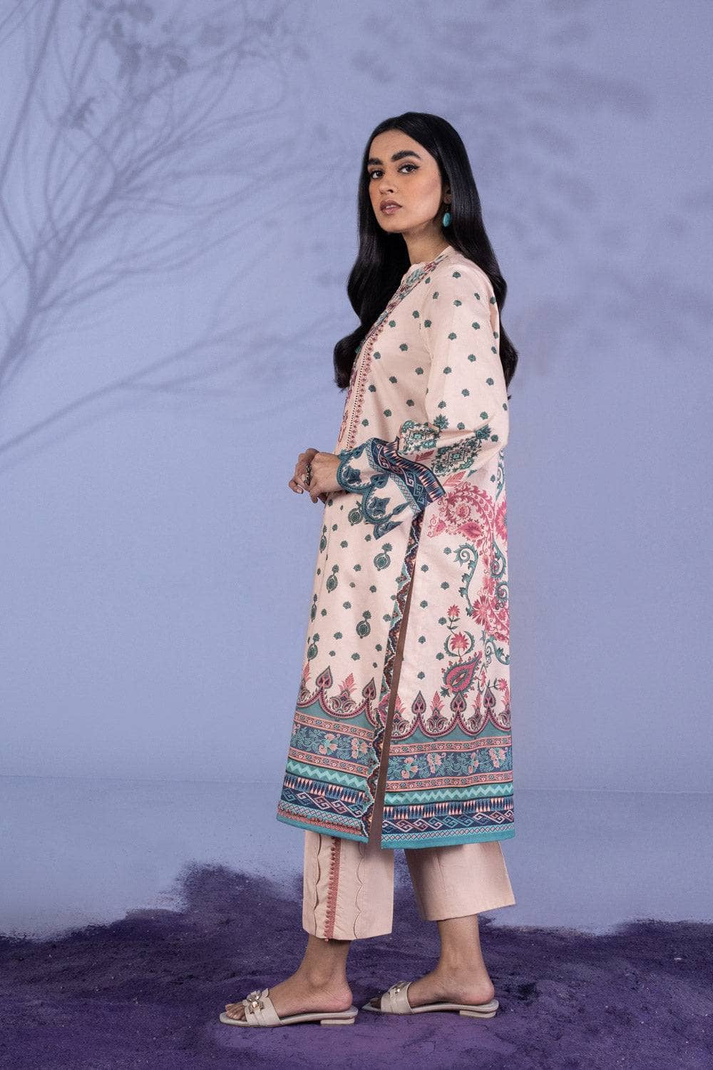 img_sapphire_lawn_22_awwal_boutique