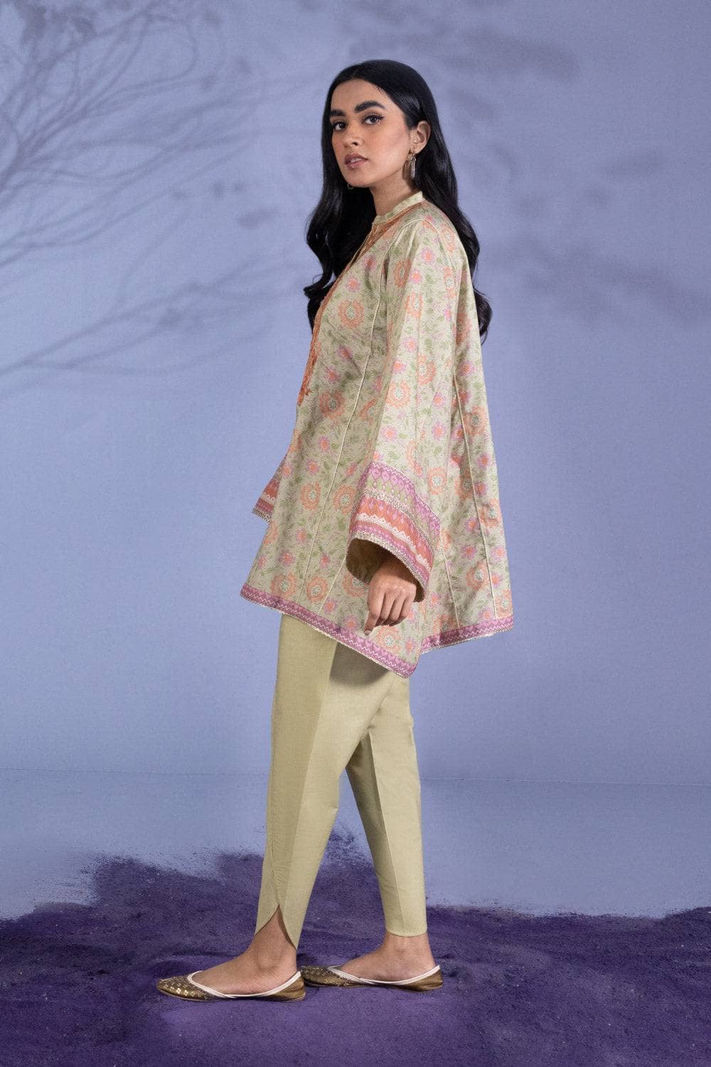Img_sapphire_lawn_22_awwal_boutique