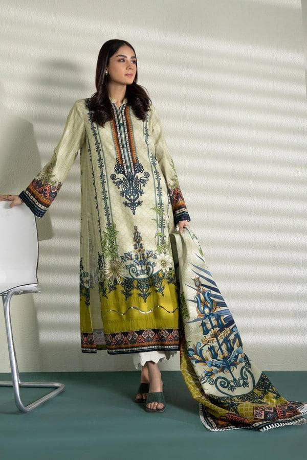 img_sapphire_day_to_day_khaddar_awwal_boutique
