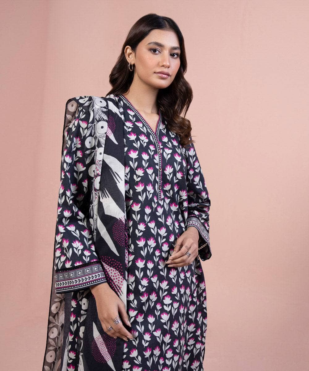 Img_sapphire_day_to_day_lawn_23_awwal_boutique