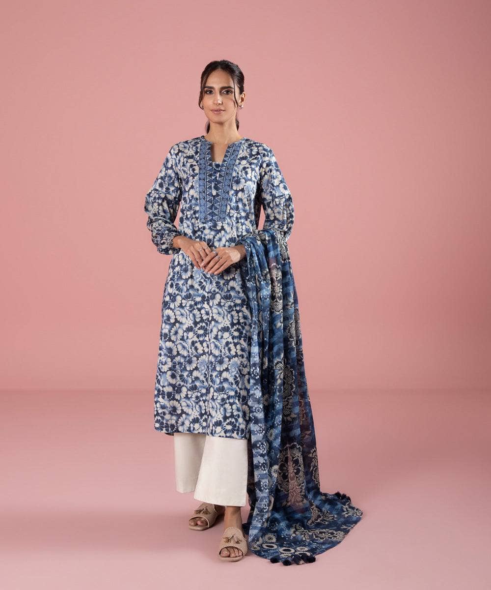 Img_sapphire_day_to_day_lawn_23_awwal_boutique