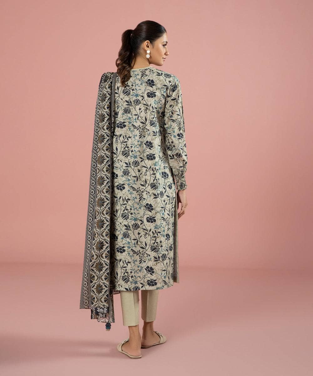 Img_sapphire_day_to_day_lawn_23_awwal_boutique
