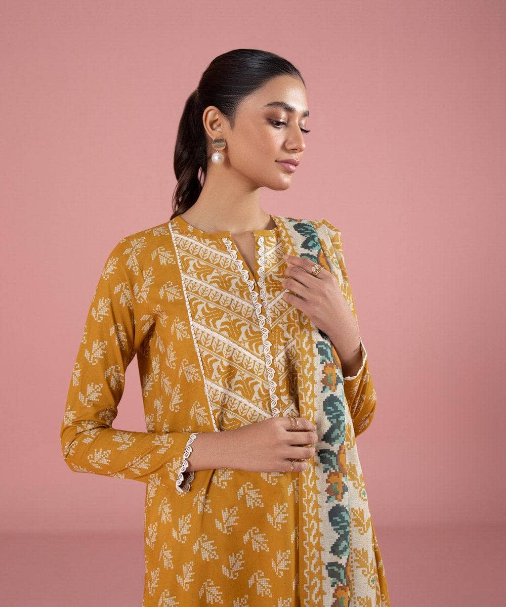 Img_sapphire_day_to_day_lawn_23_awwal_boutique