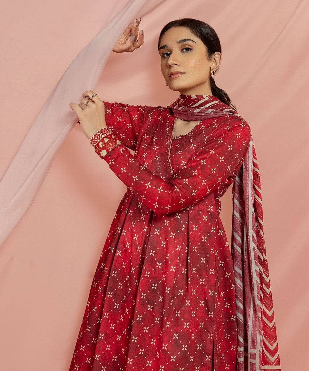 Img_sapphire_lawn_23_awwal_boutique