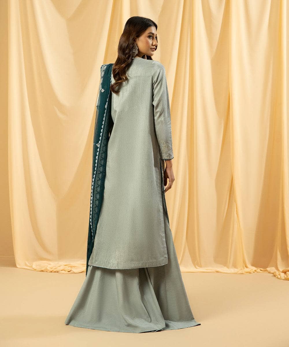 Img_sapphire_lawn_23_awwal_boutique