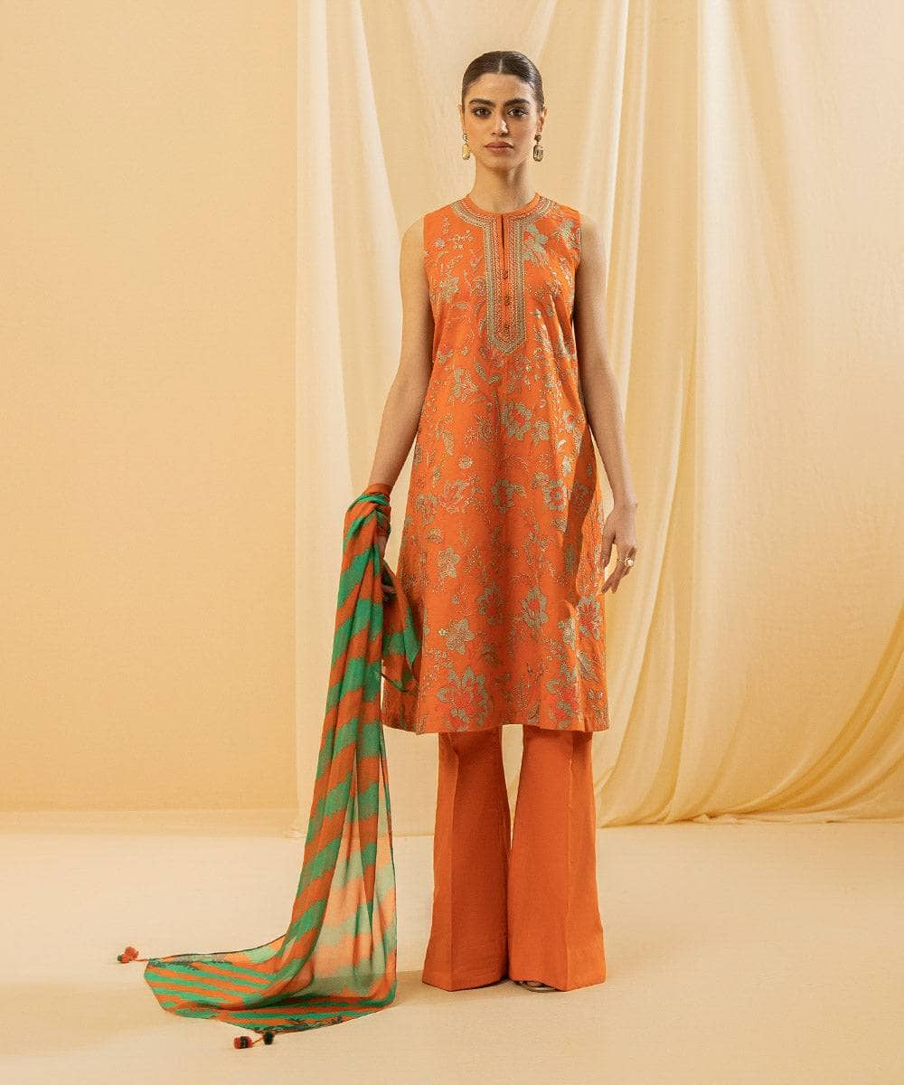 img_sapphire_lawn_23_awwal_boutique