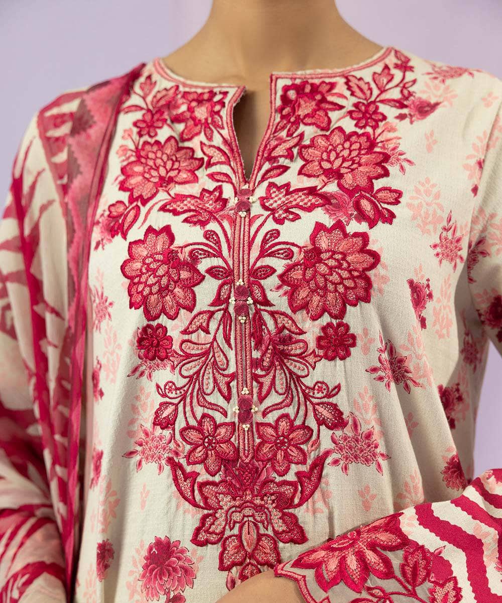 img_sapphire_lawn_23_awwal_boutique