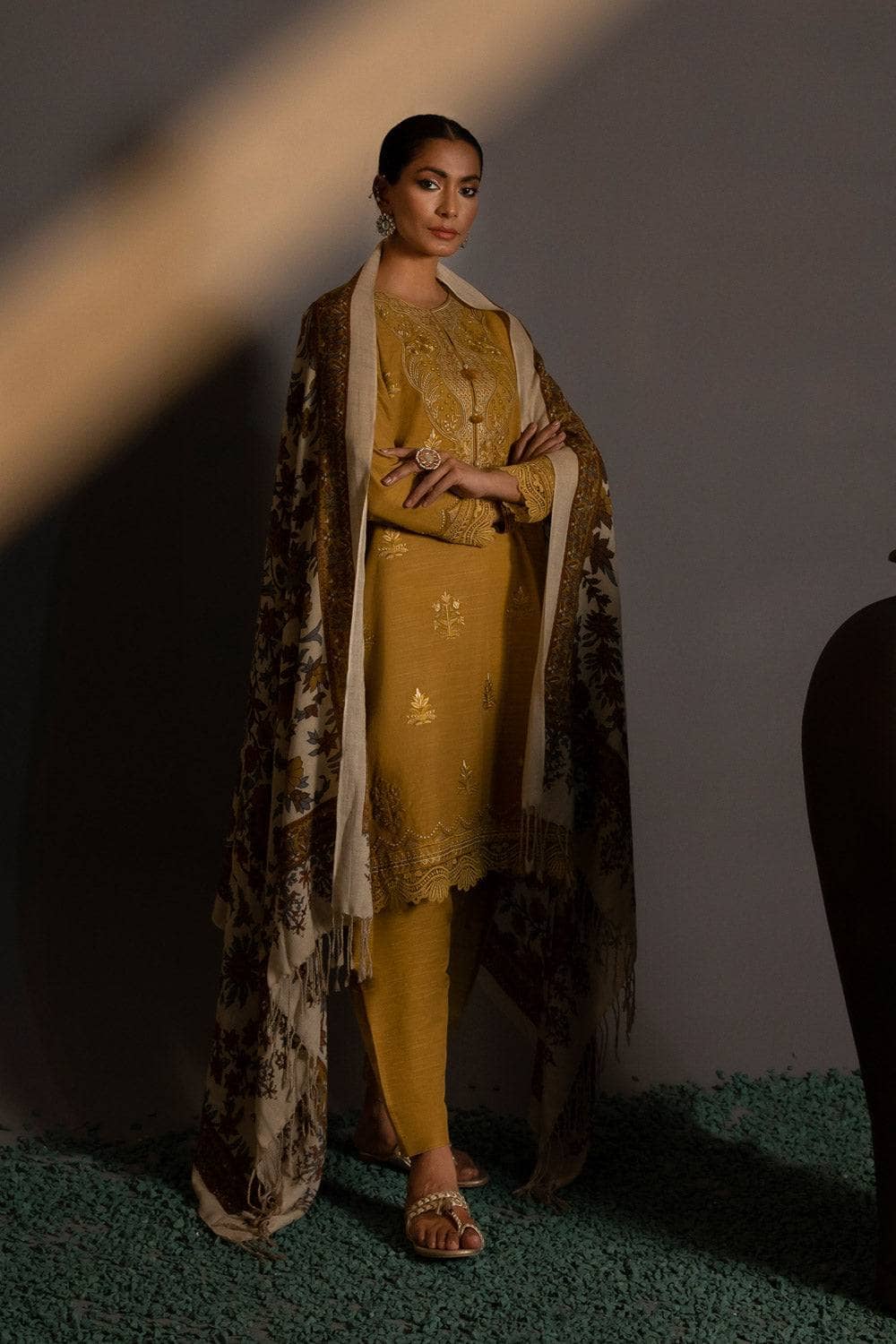 Img_sapphire_winter_2022_awwal_boutique