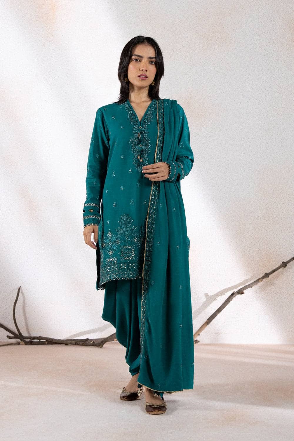 img_sappahire_winter_collection_awwal_boutique