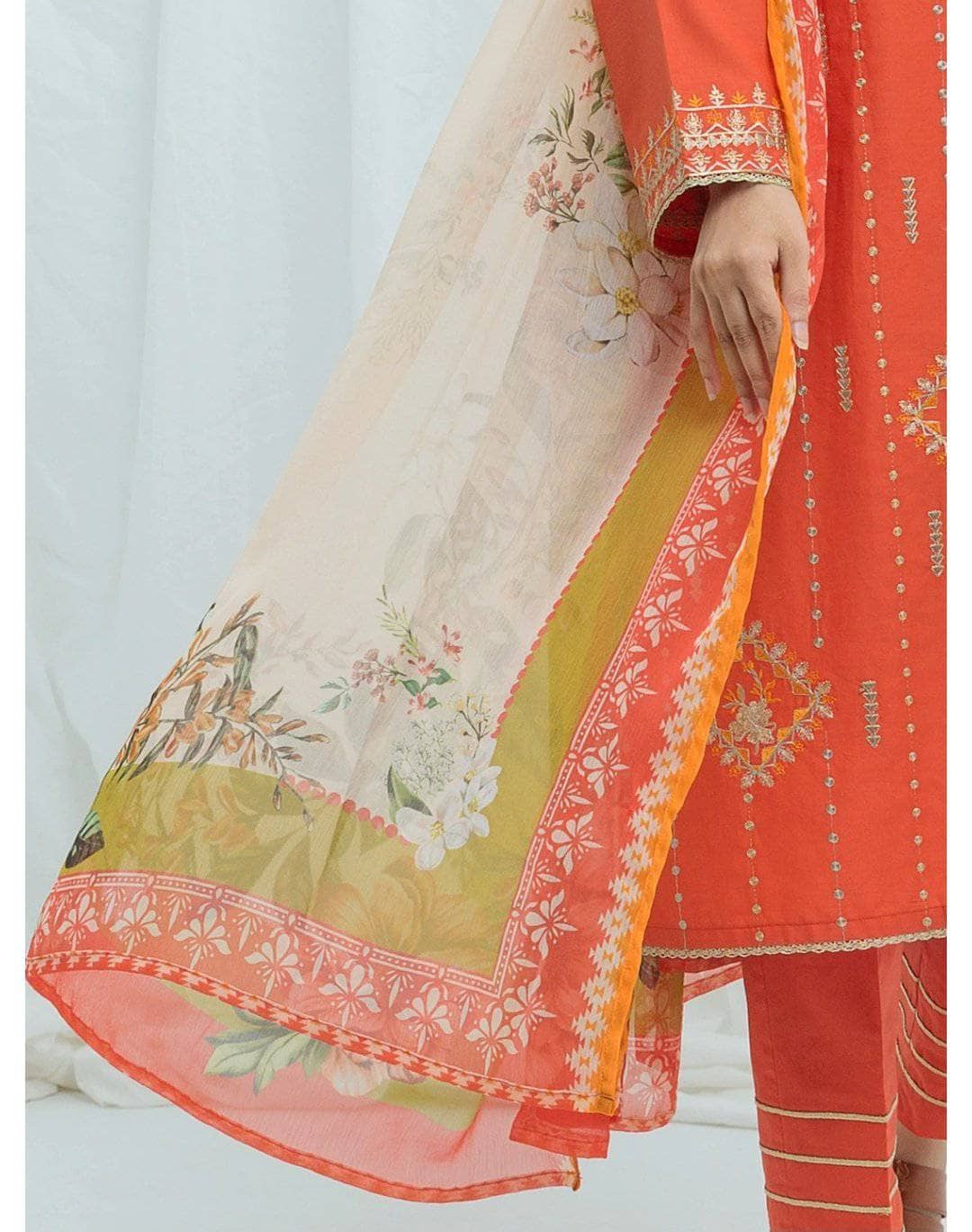 img_beechtree_lawn_2021_awwal_boutique