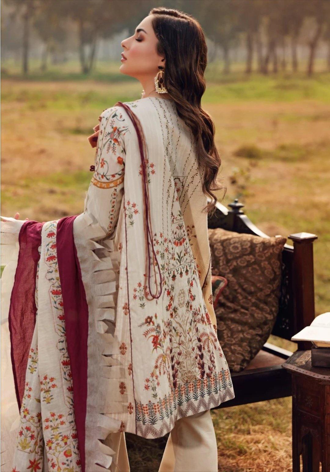 img_shiza_hassan_lawn_collection_awwal_boutique