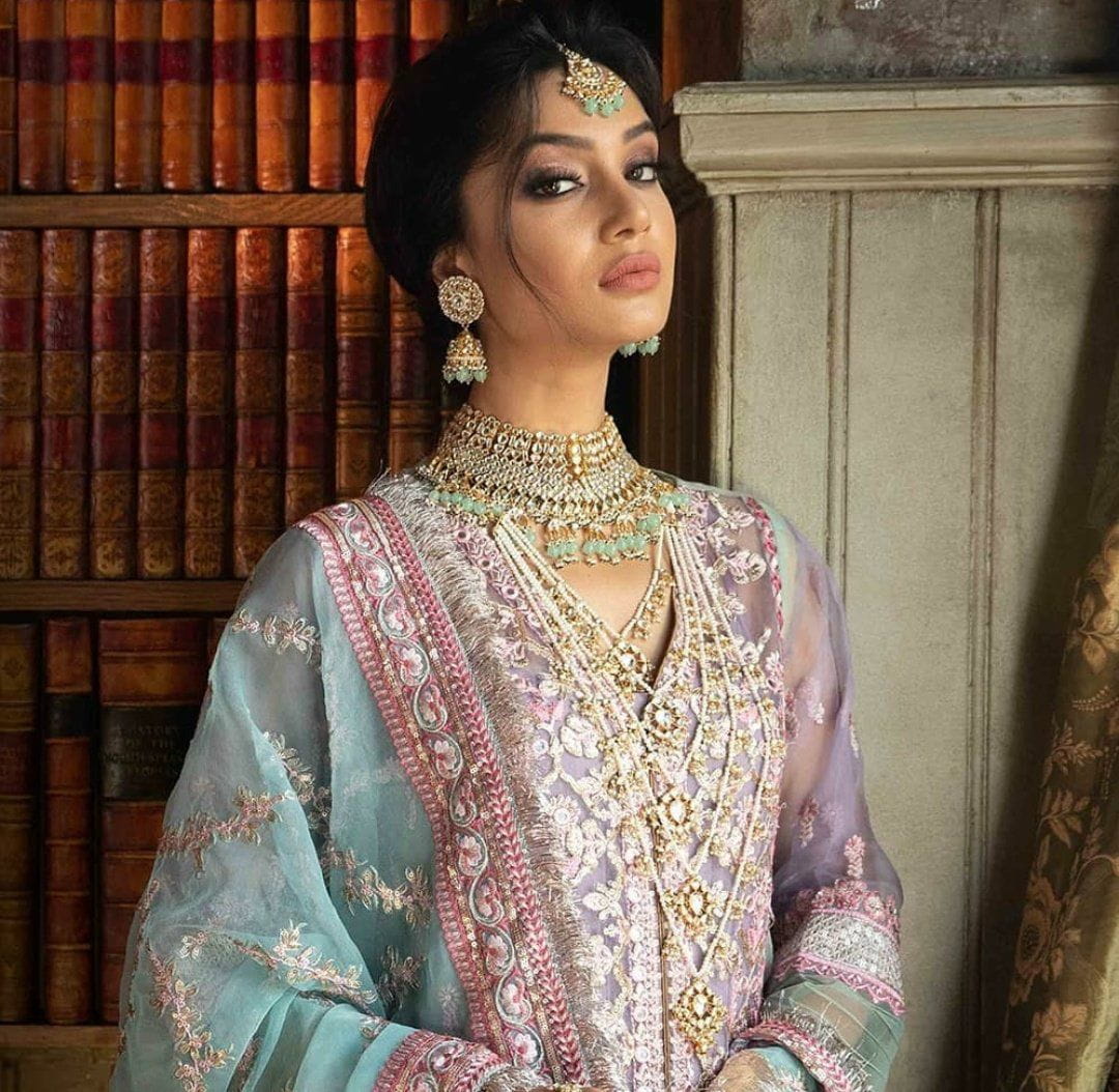 img_sobia_nazir_nayaab_chiffon_collection_awwal_boutique