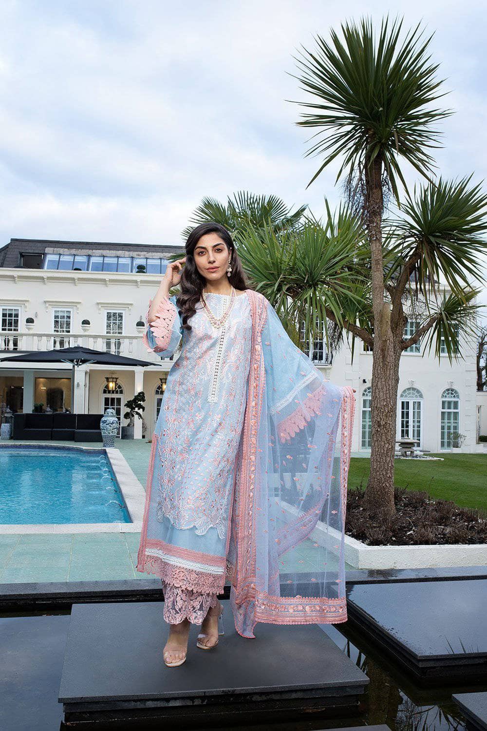 img_sobia_nazir_lawn_collection_2021_awwal_boutique