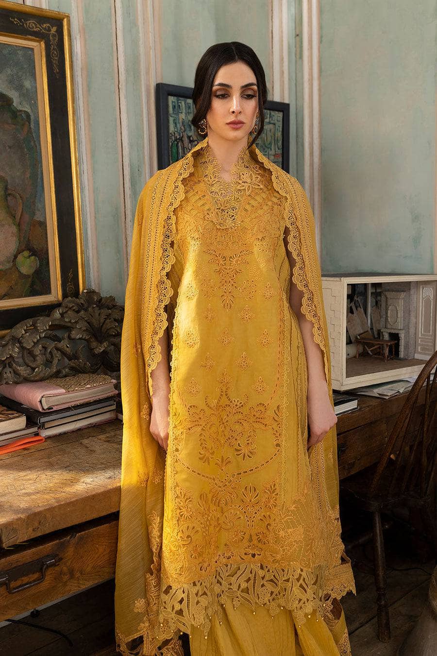 img_sobia_nazir_lawn_23_awwal_boutique