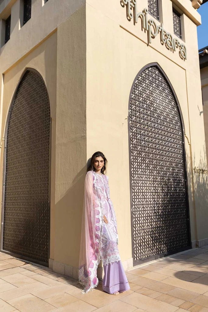 Restocked/Sobia Nazir Lawn 22/D 09A