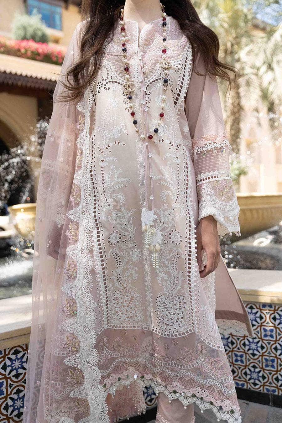 Img_sobia_nazir_lawn_22_awwal_boutique
