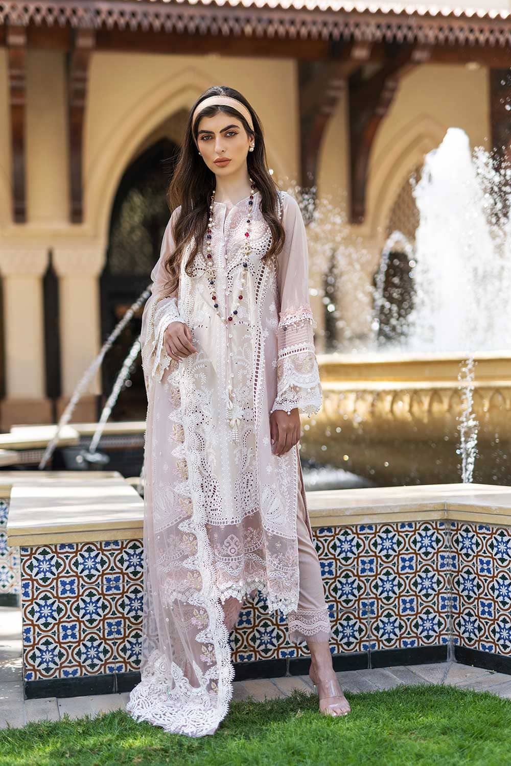 Img_sobia_nazir_lawn_22_awwal_boutique