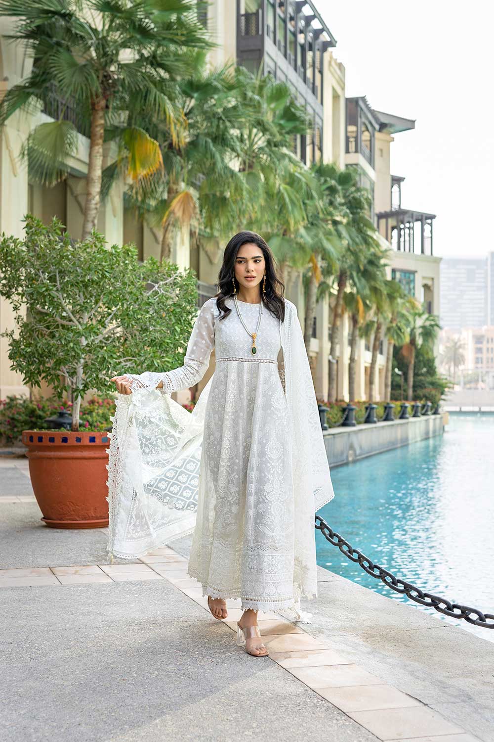 img_sobia_nazir_lawn_2022_awwal_boutique