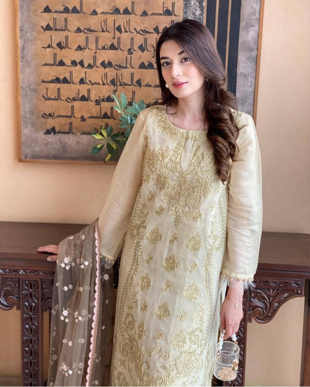 img_sobia_nazir_lawn_22_awwal_boutique