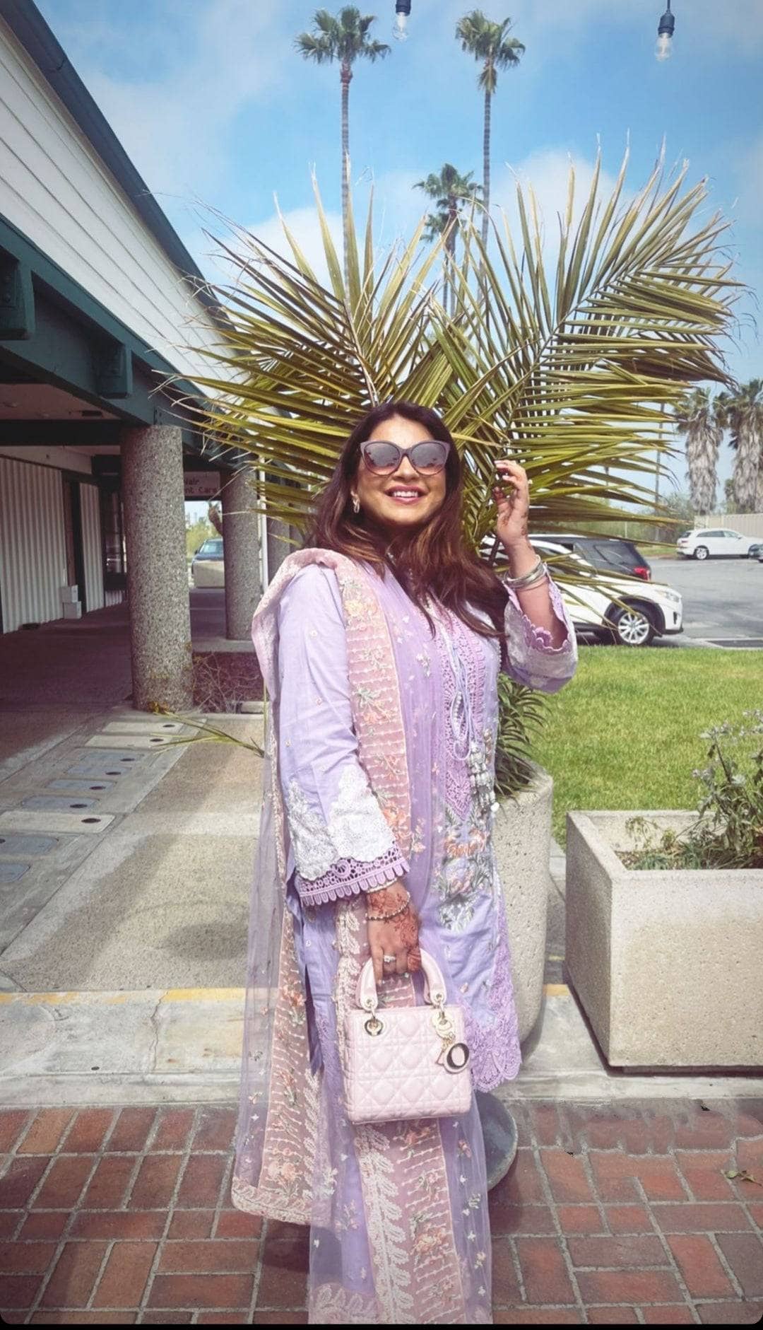 img_sobia_nazir_lawn_23_awwal_boutique