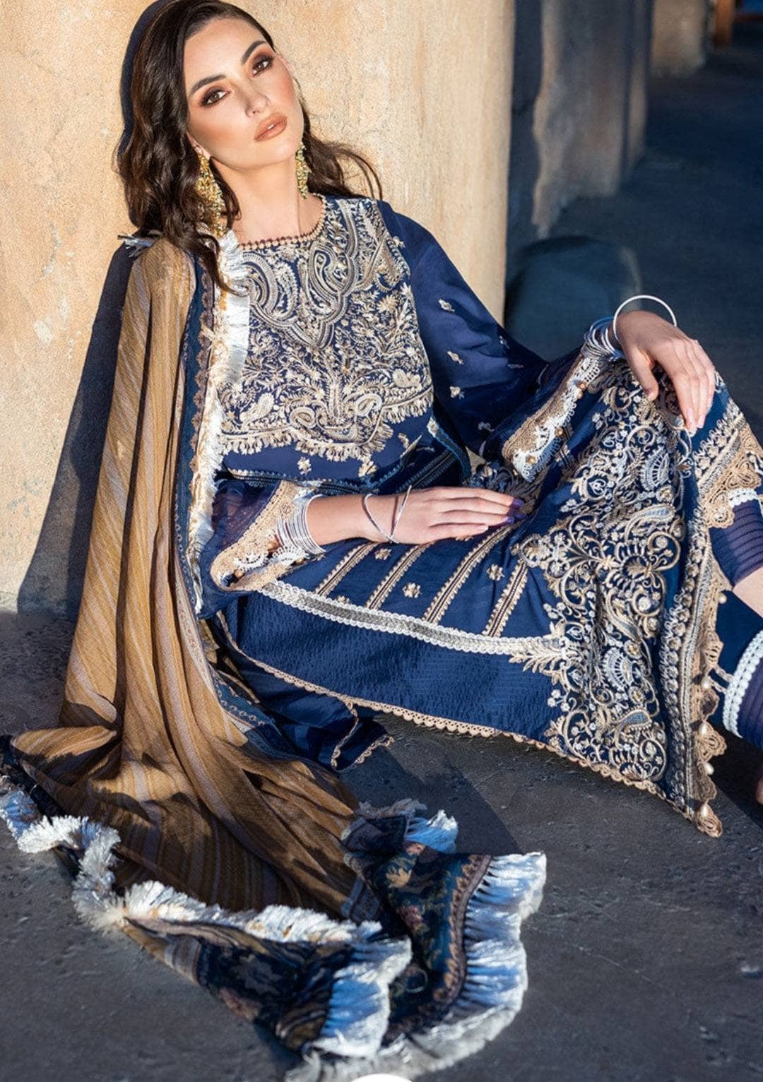 img_sobia_nazir_vital_lawn_22_awwal_boutique