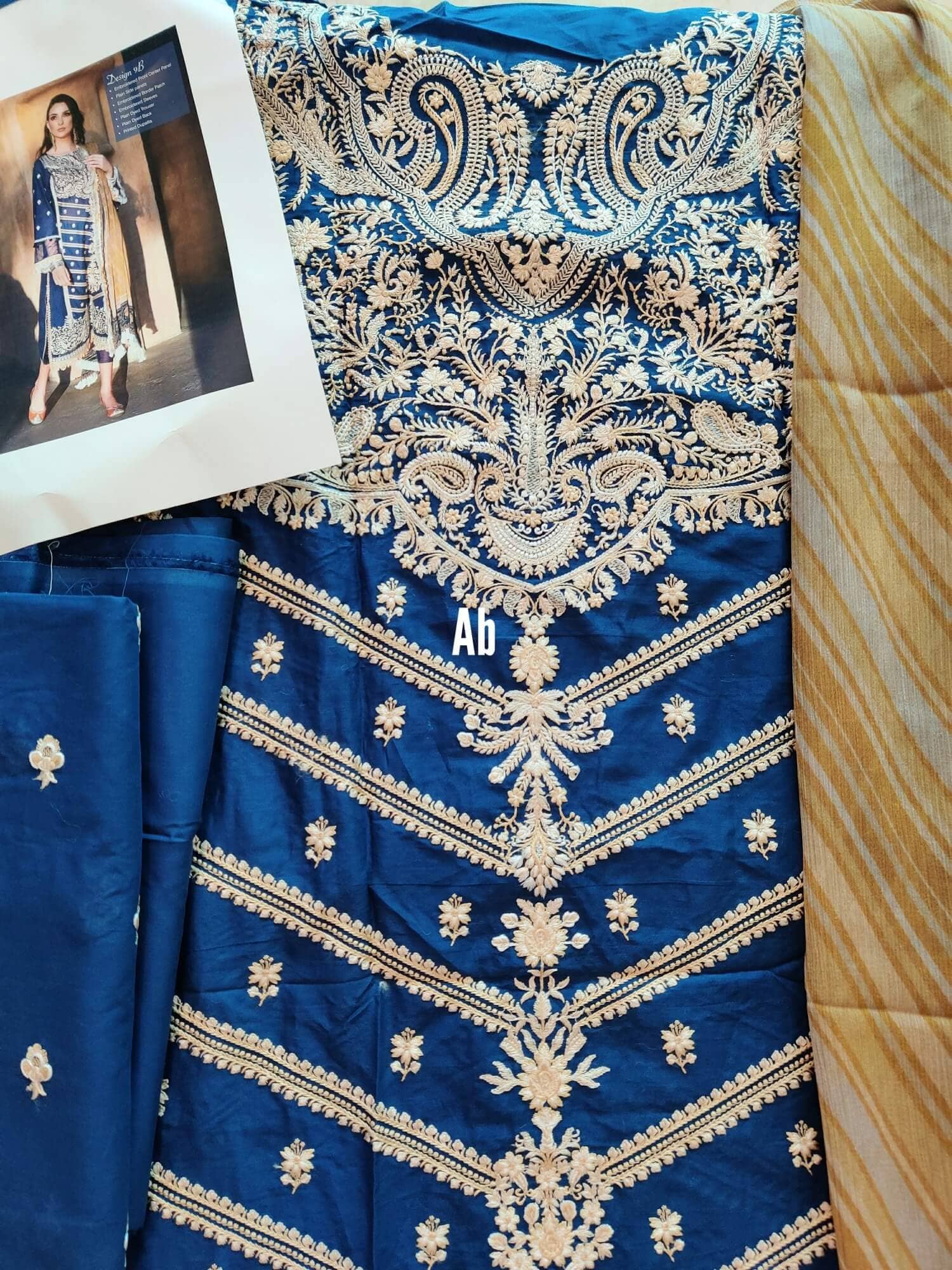 img_open_pic_sobia_nazir_vital_lawn_awwal_boutique