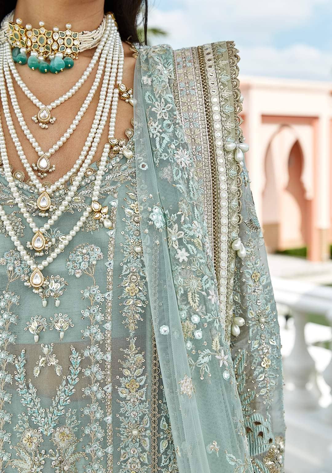 img_suffuse_by_sana_yasir_freesia_2022_wedding_edition_awwal_boutique