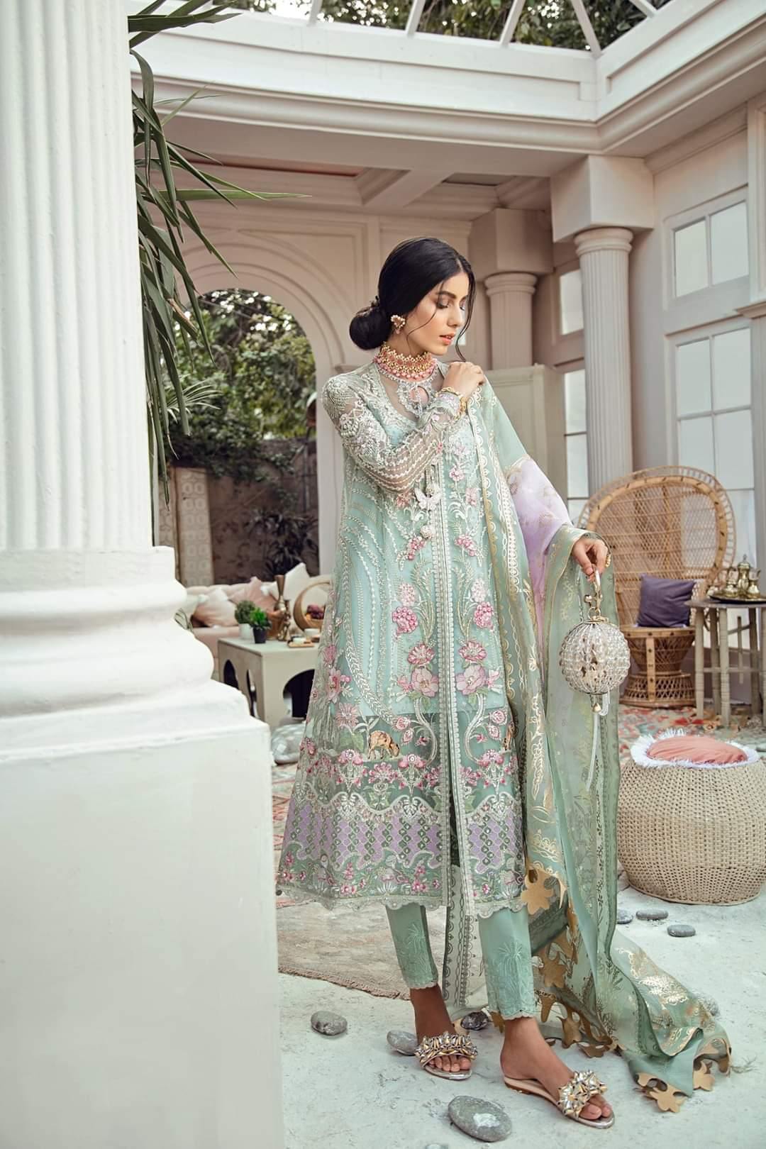 img_suffuse_freesia_luxury_wedding_edition_awwal_boutique