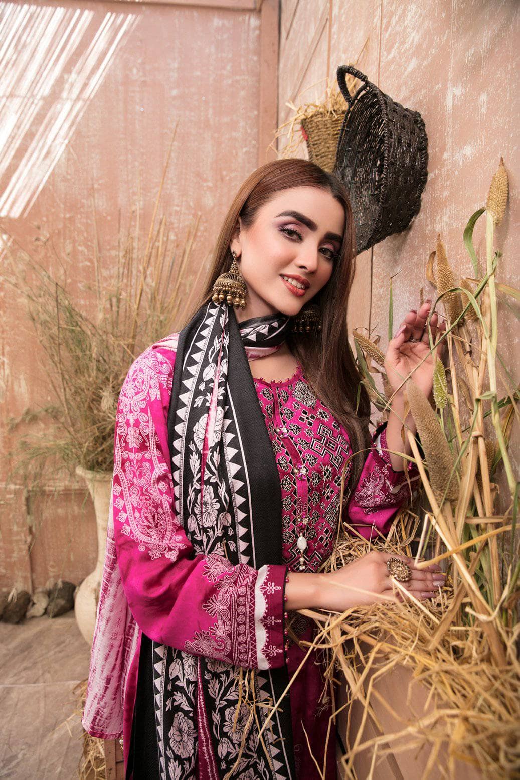 img_tawakkal_ashnaa_tye_and_dye_awwal_boutique