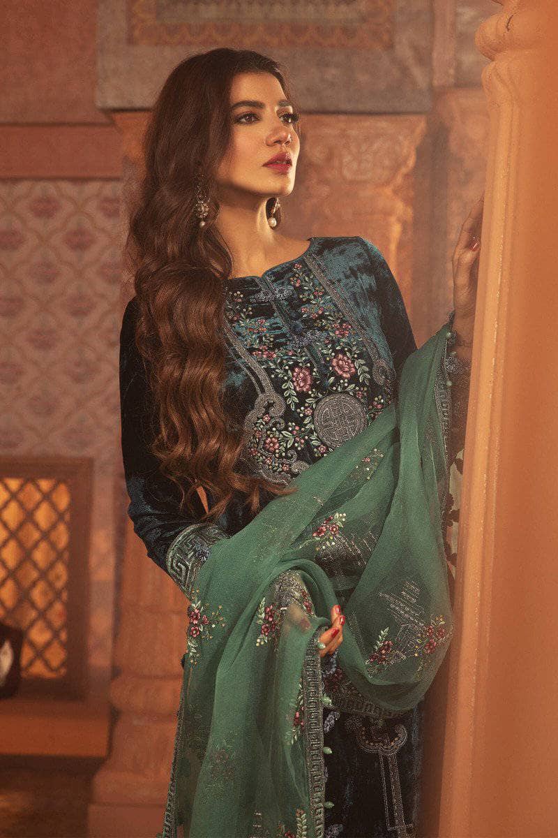 img_maria_b_velvet_21_awwal_boutique