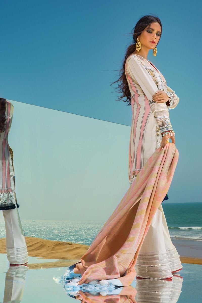 img_sana_safinaz_luxury_shawl_collection_4a_awwal_boutique