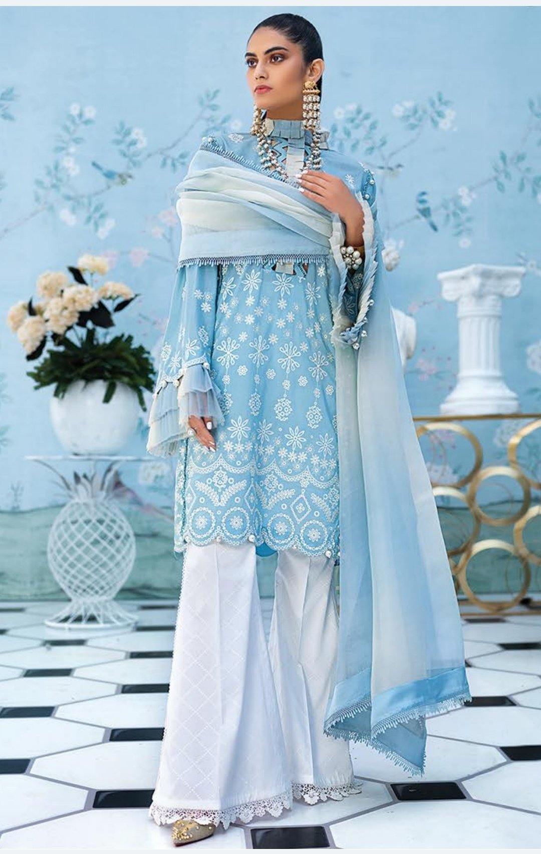 img_zaha_lawn_by_elan_awwal_boutique