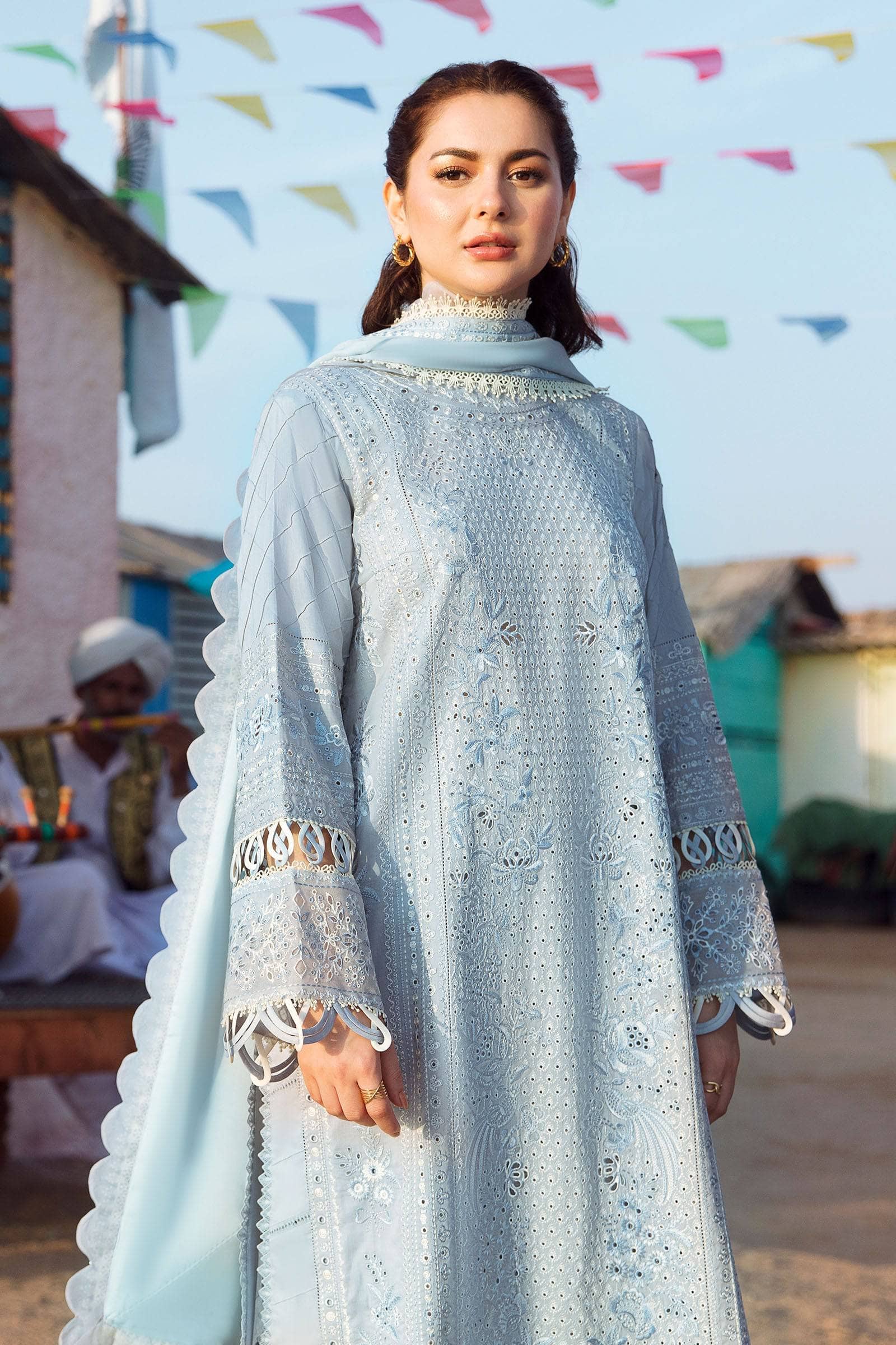 img_zaha_lawn_2023_awwal_boutique