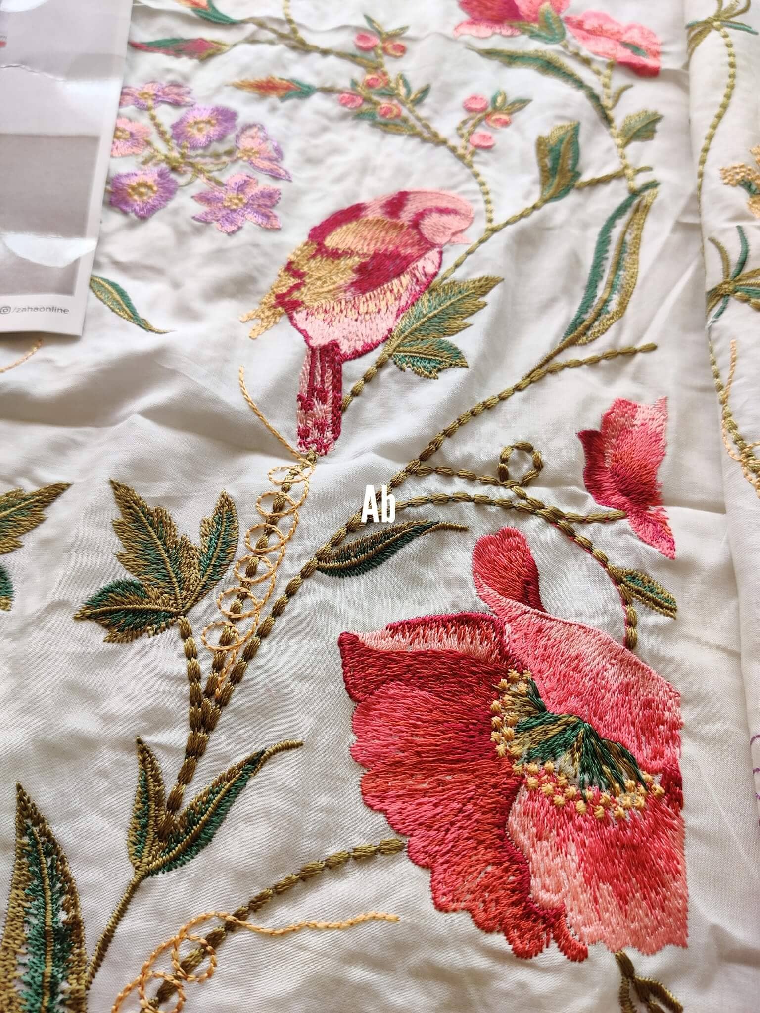 img_open_pic_zaha_festive_lawn_2021_awwal_boutique