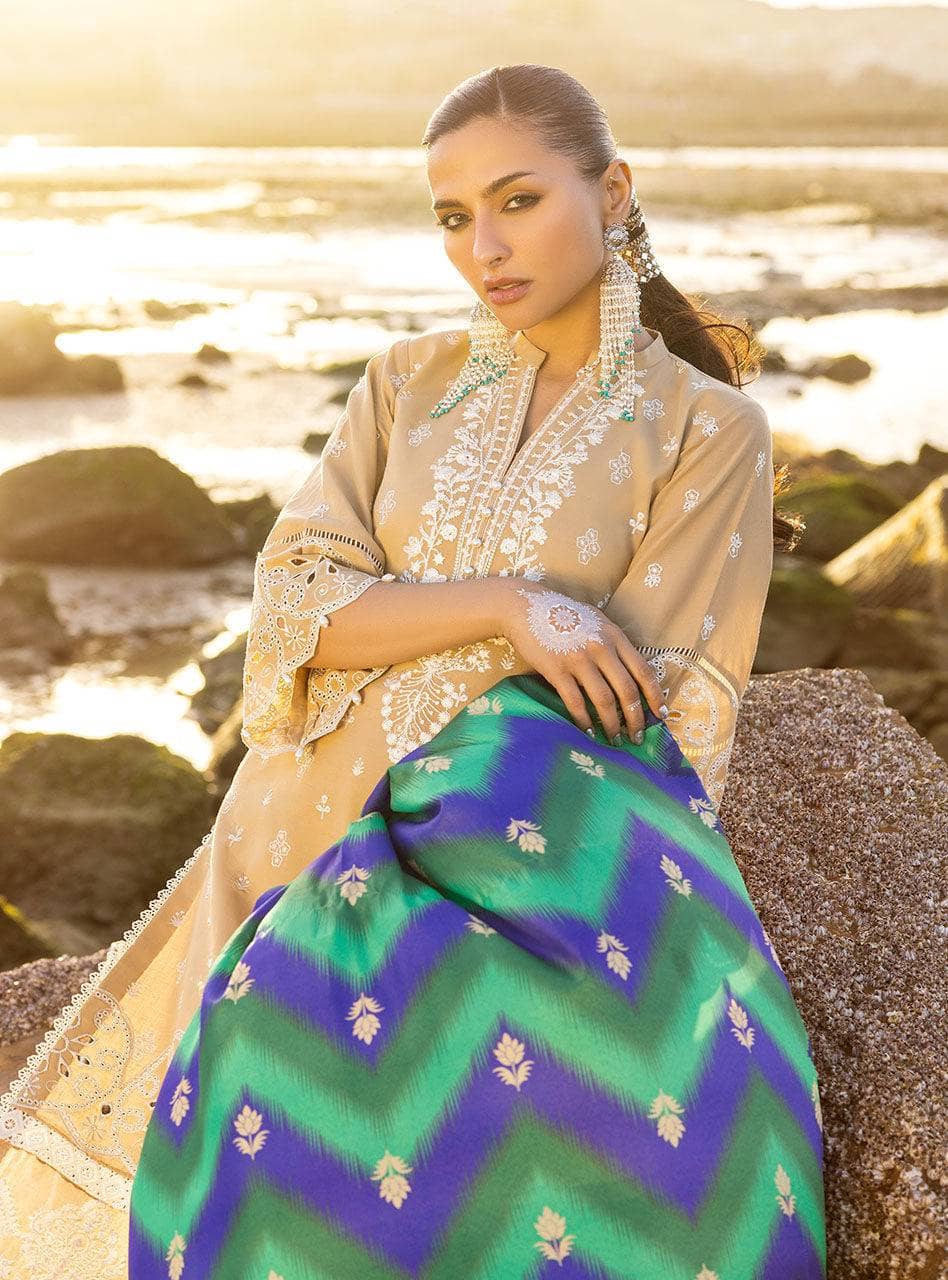 Zainab Chottani Chikankari Lawn/Deedag 2B