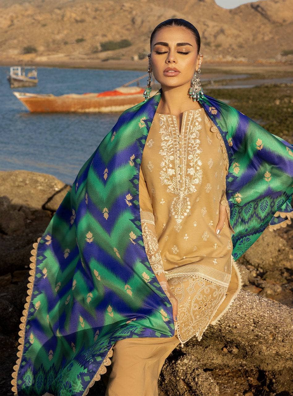 img_zainab_chottani_lawn_23_awwal_boutique