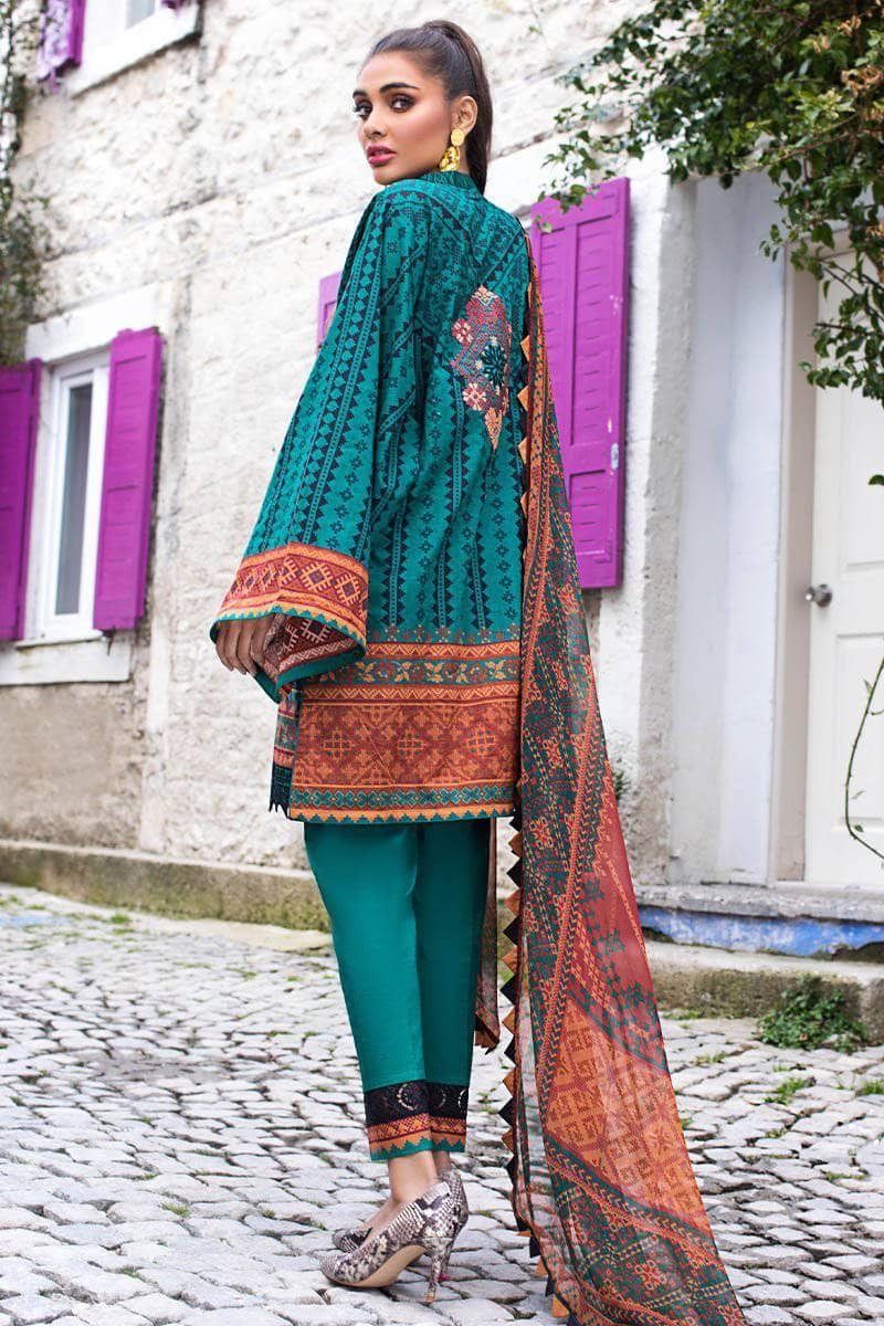 img_tahra_zainab_chottani_lawn_2021_awwal_boutique