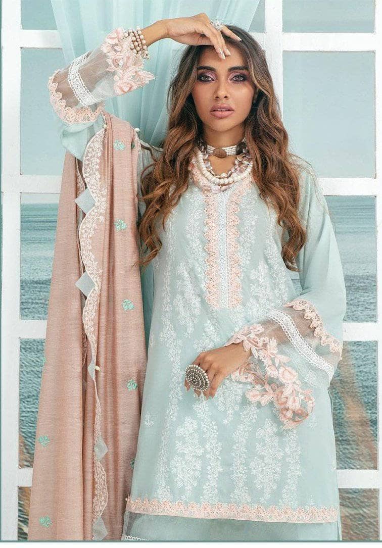 img_zainab_chottani_tahra_eid_lawn_2021_awwal_boutique